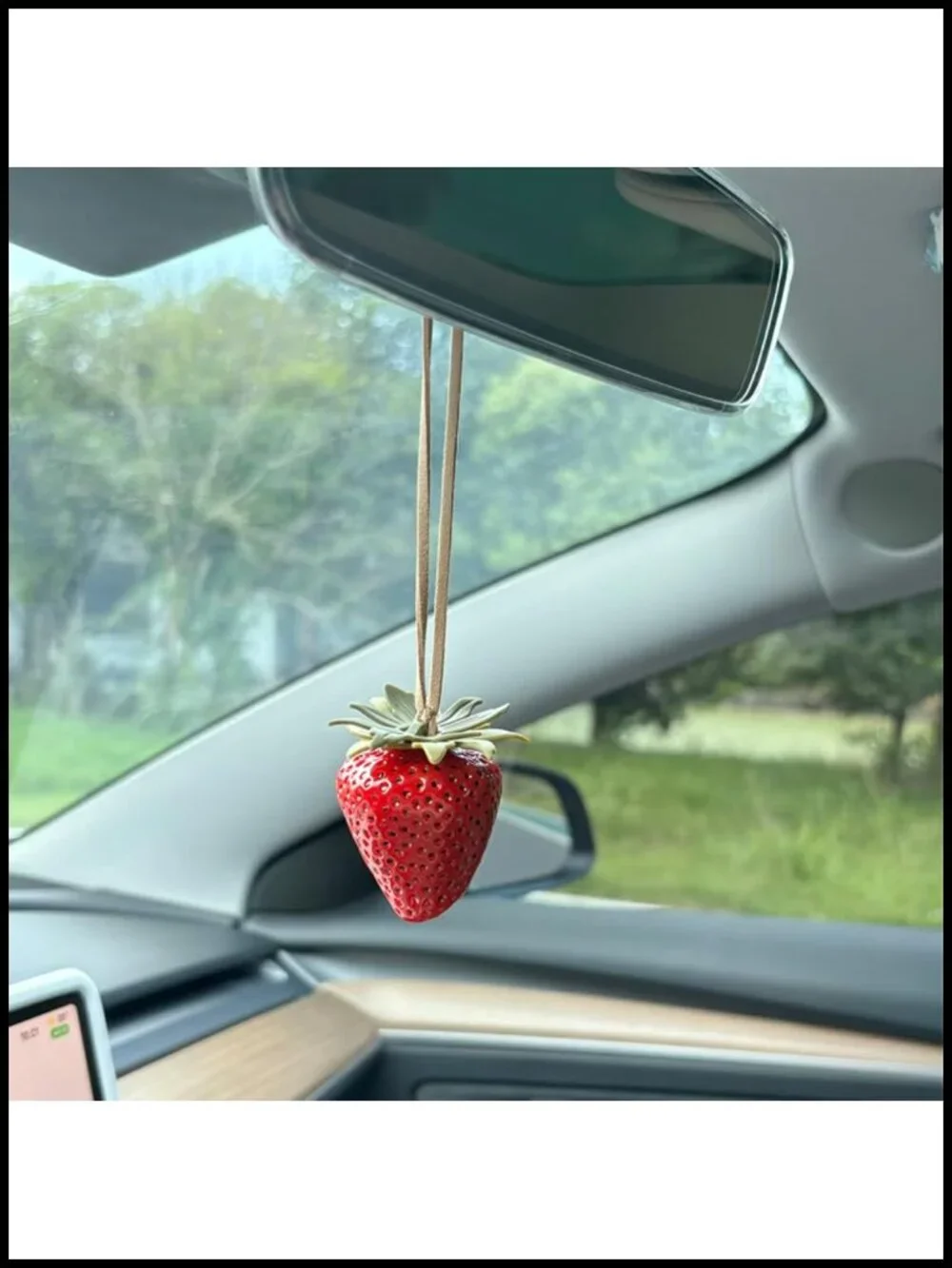 Resin Strawberry Bag Charm Keychain - 3D Fruit Purse Accessory for Women